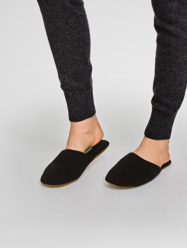Cashmere Slide Slipper